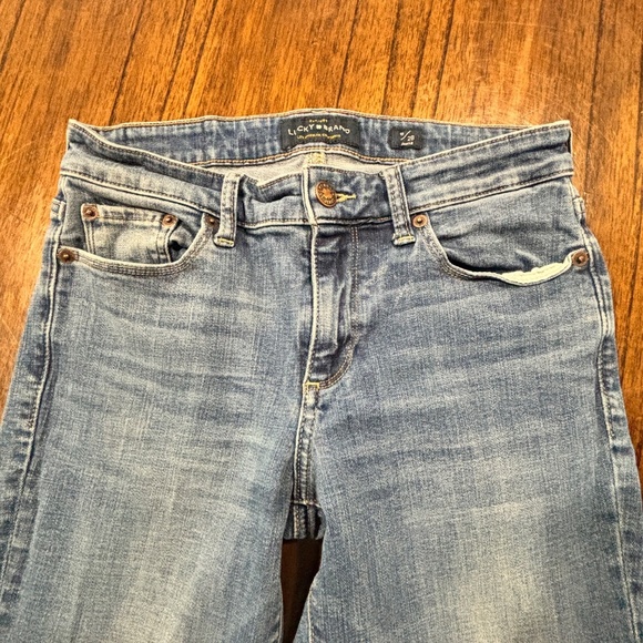 Lucky Brand medium wash Sweet Boot jeans 6/28 ankle - Picture 3 of 16